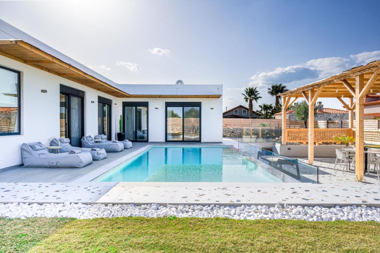 Sardines Luxury Villas Analipsi  Buitenkant foto