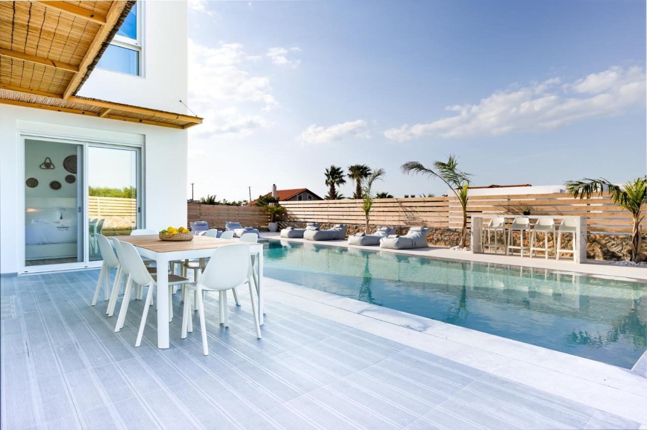 Sardines Luxury Villas Analipsi  Buitenkant foto