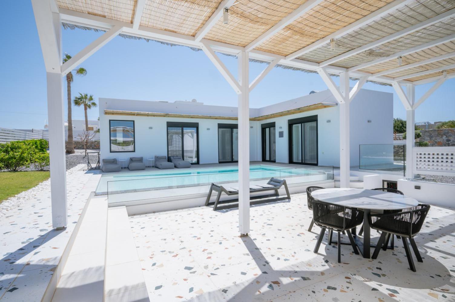 Sardines Luxury Villas Analipsi  Buitenkant foto